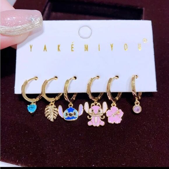 14K Gold Plated Lilo & Stutch Theme Earrings Huggie Hoop Dangle Mismatch… - Picture 1 of 6